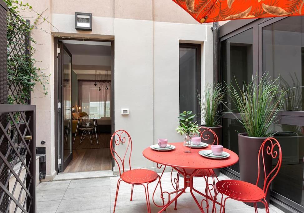 Amazing apartment in Duomo Milaan Buitenkant foto